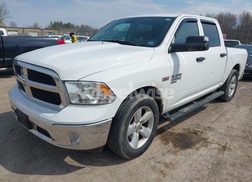 Photo 2 of 2021 Ram 1500 CLASSIC TRADESMAN 4X4 5'7 BOX (VIN 1C6RR7KT7MS572861)