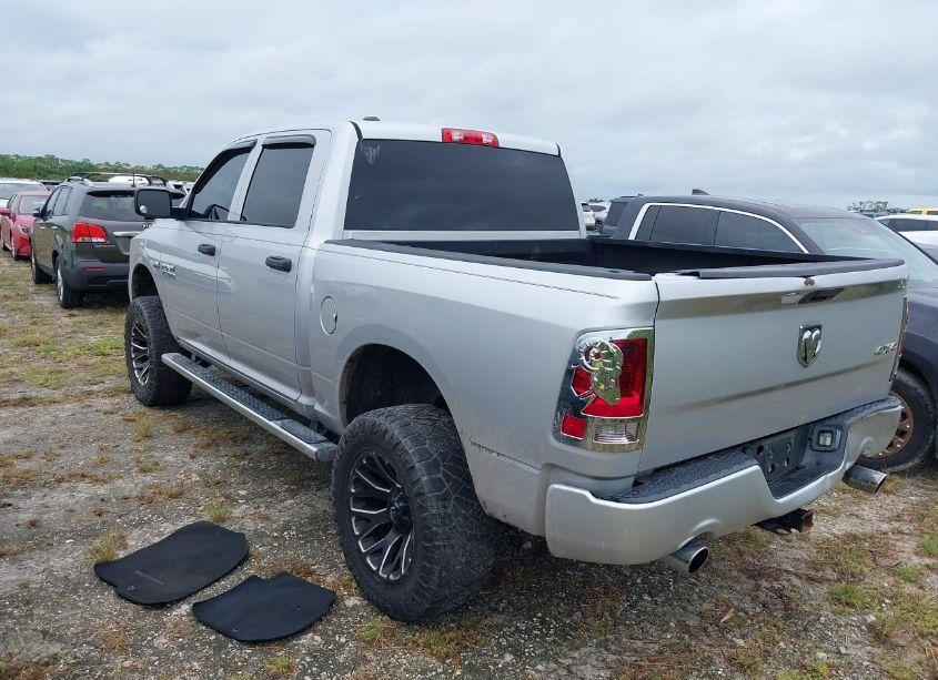 Photo 3 of 2015 Ram 1500 EXPRESS (VIN 1C6RR7KT8FS758136)