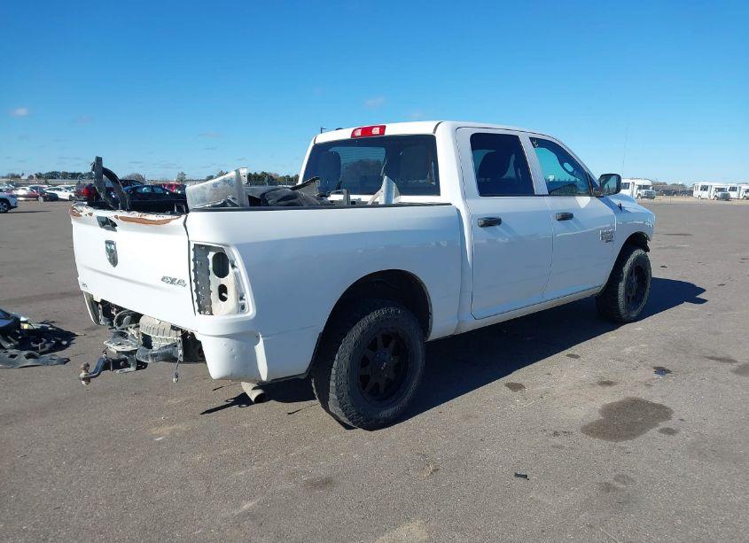 Photo 4 of 2019 Ram 1500 CLASSIC TRADESMAN 4X4 5'7 BOX (VIN 1C6RR7KT8KS598852)