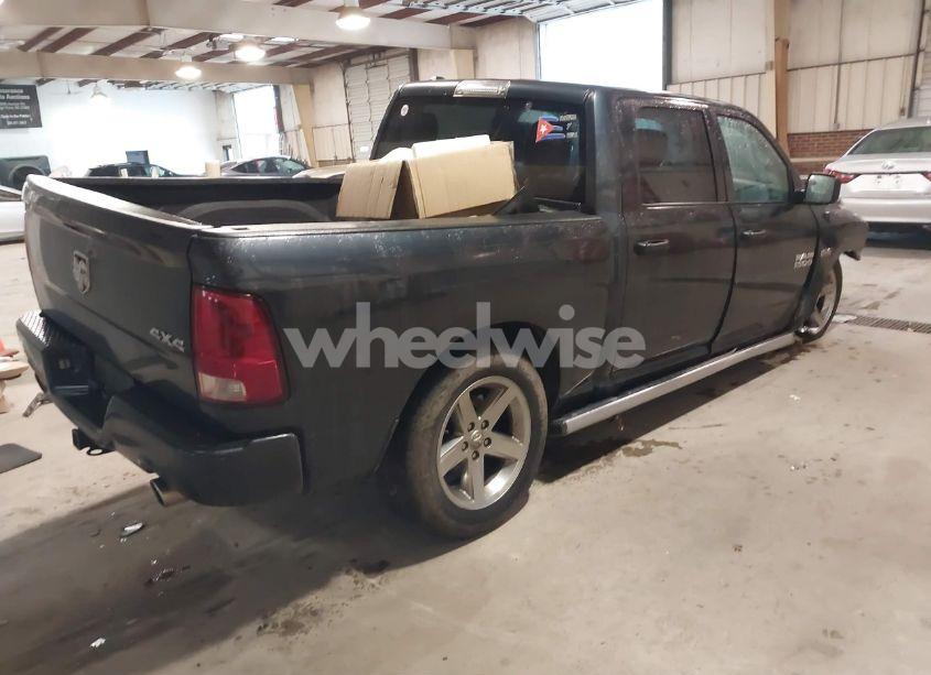 Photo 4 of 2016 Ram 1500 EXPRESS (VIN 1C6RR7KT9GS156623)