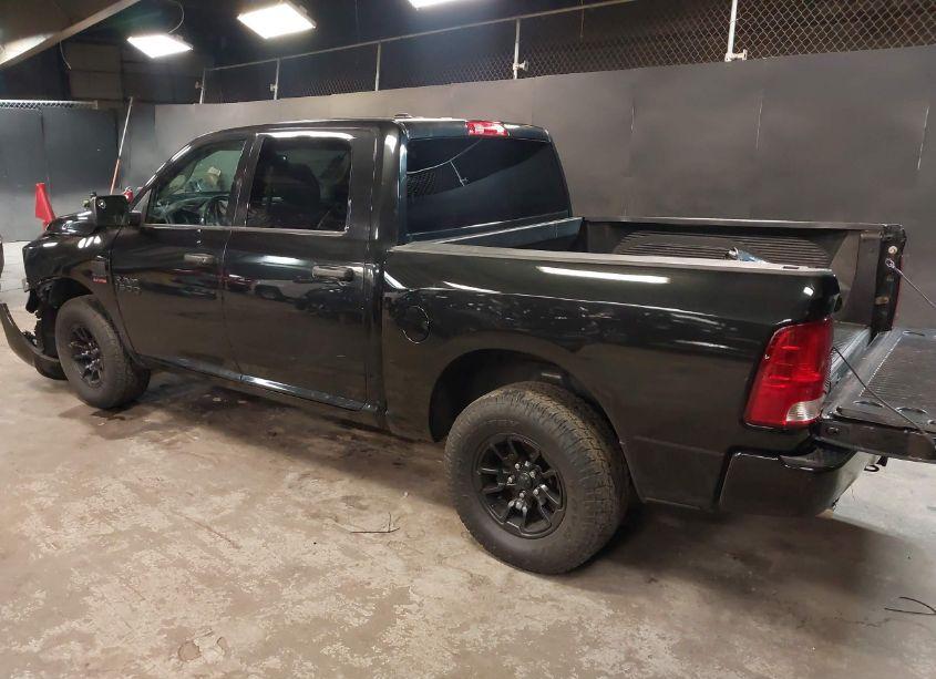 Photo 3 of 2016 Ram 1500 EXPRESS (VIN 1C6RR7KT9GS156685)