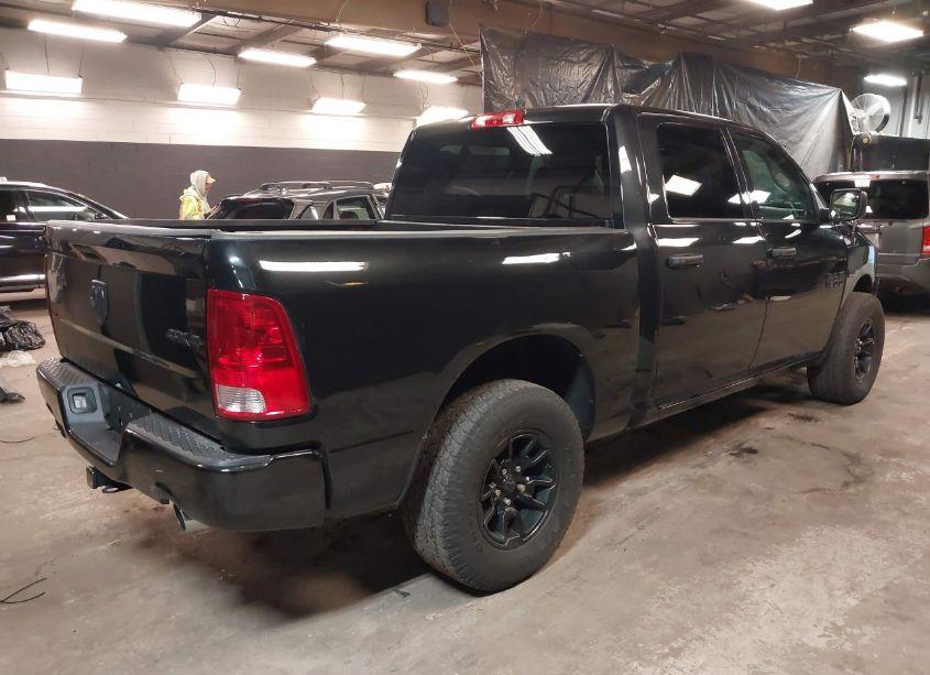 Photo 4 of 2016 Ram 1500 EXPRESS (VIN 1C6RR7KT9GS156685)