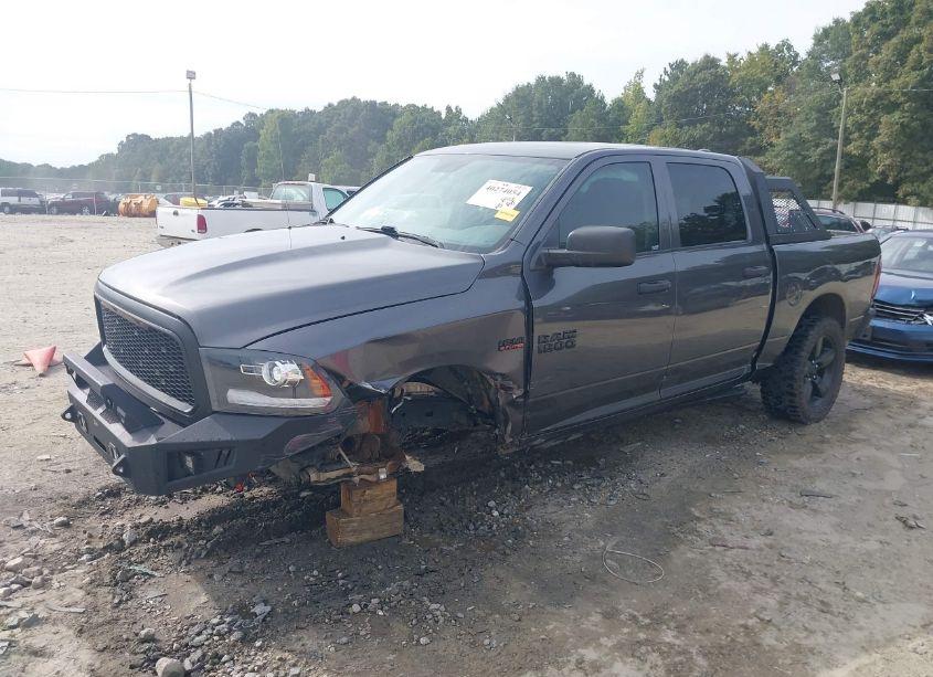 Photo 2 of 2017 Ram 1500 EXPRESS 4X4 5'7 BOX (VIN 1C6RR7KT9HS698922)