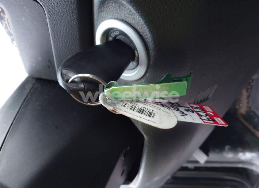 Photo 11 of 2018 Ram 1500 EXPRESS 4X4 5'7 BOX (VIN 1C6RR7KT9JS295965)