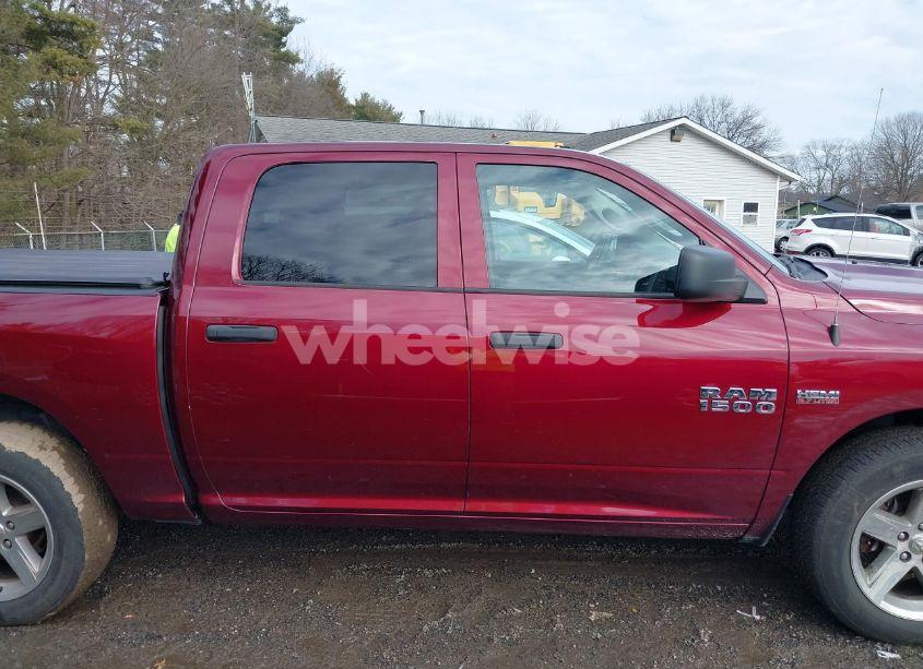 Photo 13 of 2017 Ram 1500 EXPRESS 4X4 5'7 BOX (VIN 1C6RR7KTXHS815939)