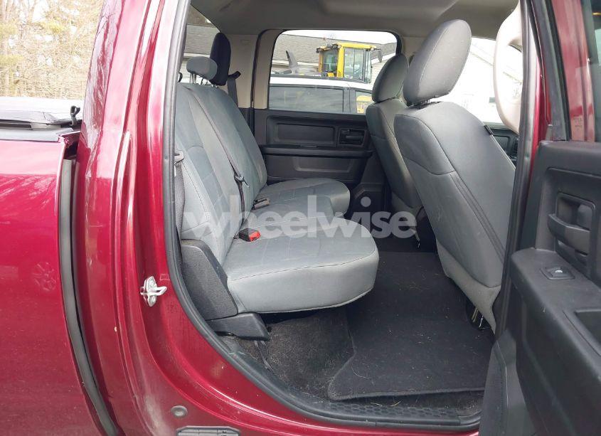 Photo 8 of 2017 Ram 1500 EXPRESS 4X4 5'7 BOX (VIN 1C6RR7KTXHS815939)