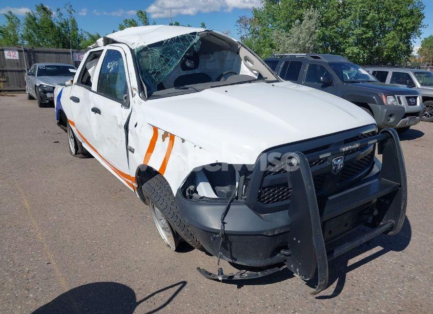 2018 Ram 1500 TRADESMAN 4X4 5'7 BOX (VIN 1C6RR7KTXJS288474) main photo