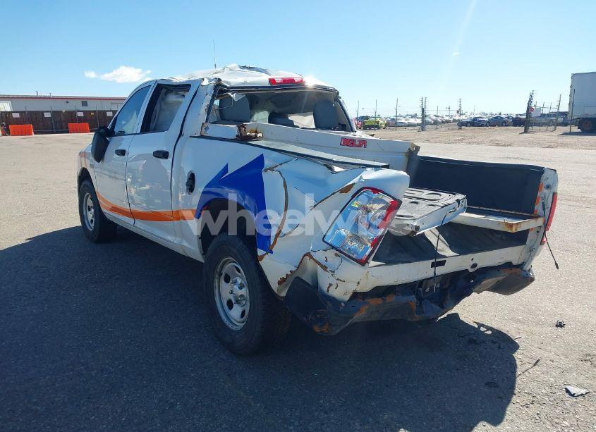 Photo 3 of 2018 Ram 1500 TRADESMAN 4X4 5'7 BOX (VIN 1C6RR7KTXJS288474)