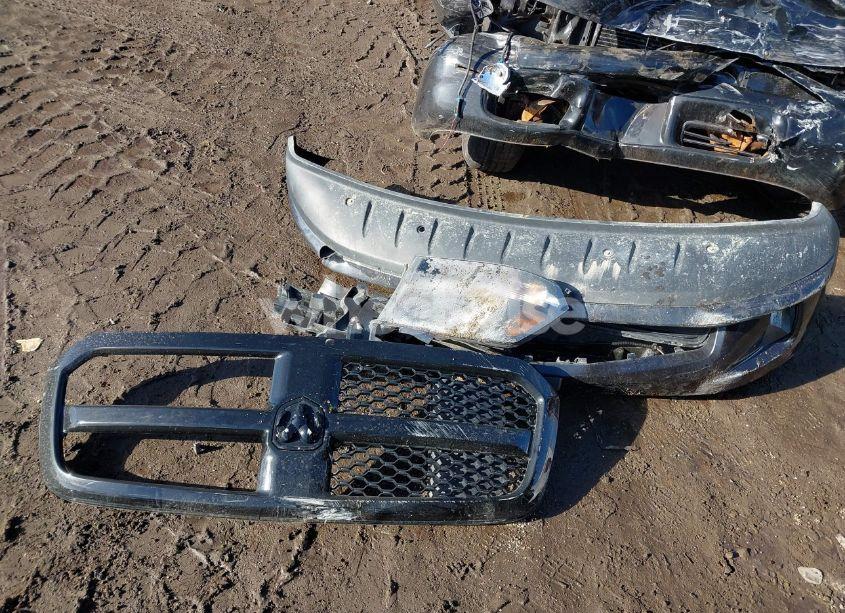 Photo 12 of 2019 Ram 1500 CLASSIC ST (VIN 1C6RR7KTXKS748038)