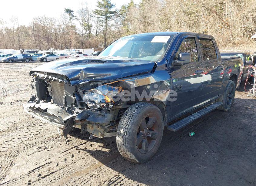 Photo 2 of 2019 Ram 1500 CLASSIC ST (VIN 1C6RR7KTXKS748038)