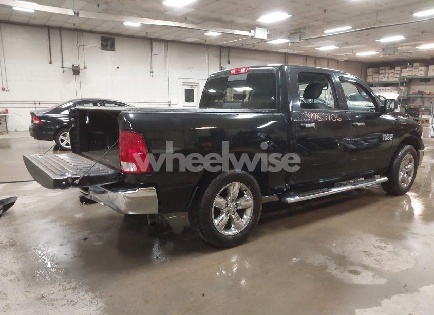 Photo 4 of 2018 Ram 1500 BIG HORN 4X4 5'7 BOX (VIN 1C6RR7LG0JS352281)
