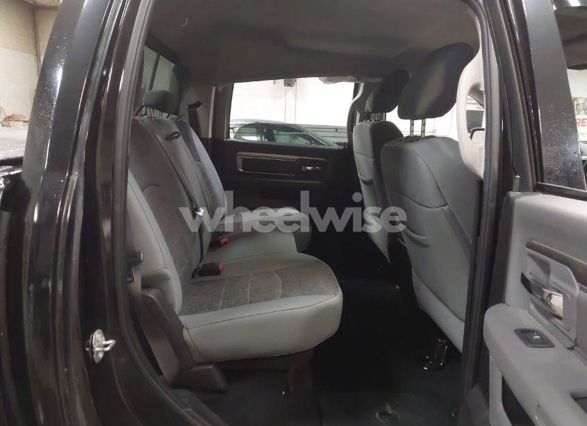 Photo 8 of 2018 Ram 1500 BIG HORN 4X4 5'7 BOX (VIN 1C6RR7LG0JS352281)