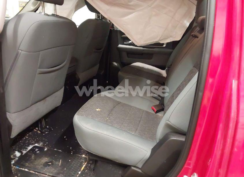 Photo 8 of 2019 Ram 1500 CLASSIC SLT 4X4 5'7 BOX (VIN 1C6RR7LG0KS634356)