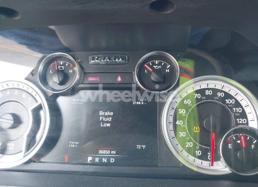 Photo 7 of 2023 Ram 1500 CLASSIC SLT 4X4 5'7 BOX (VIN 1C6RR7LG0PS517061)