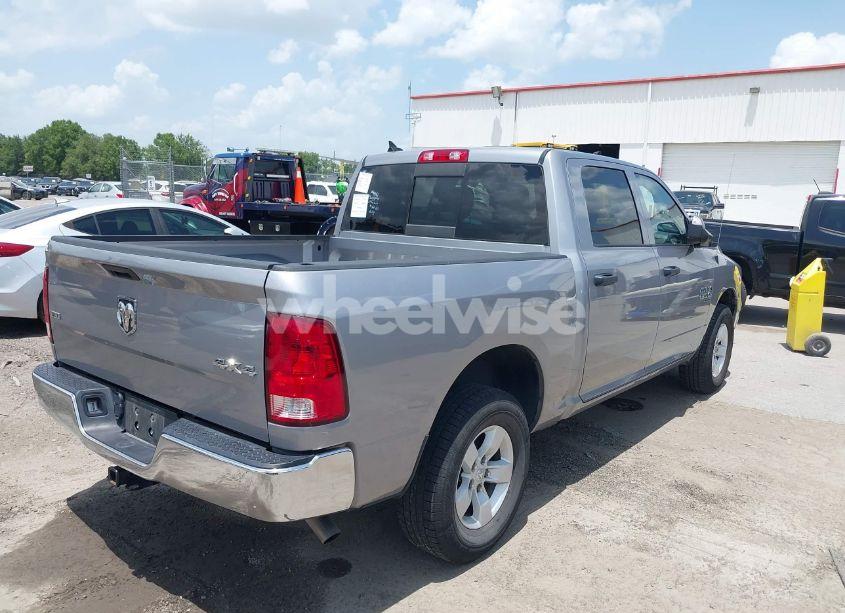 Photo 4 of 2023 Ram 1500 CLASSIC SLT 4X4 5'7 BOX (VIN 1C6RR7LG0PS517769)