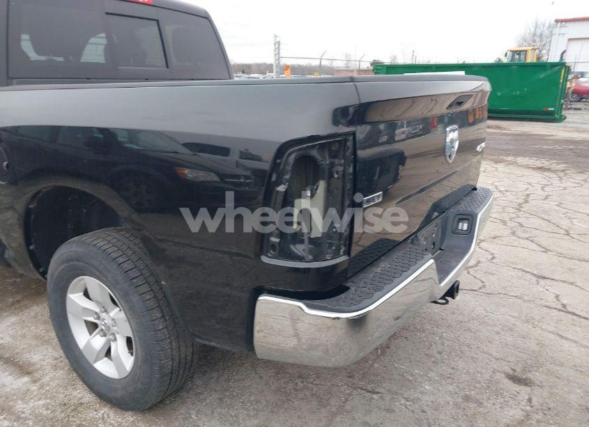 Photo 18 of 2023 Ram 1500 CLASSIC SLT 4X4 5'7 BOX (VIN 1C6RR7LG0PS518999)