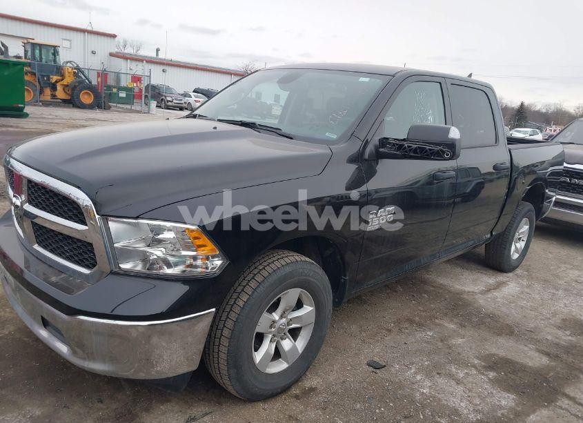 Photo 2 of 2023 Ram 1500 CLASSIC SLT 4X4 5'7 BOX (VIN 1C6RR7LG0PS518999)