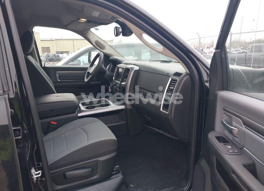 Photo 5 of 2023 Ram 1500 CLASSIC SLT 4X4 5'7 BOX (VIN 1C6RR7LG0PS518999)