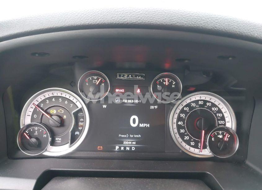 Photo 7 of 2023 Ram 1500 CLASSIC SLT 4X4 5'7 BOX (VIN 1C6RR7LG0PS518999)