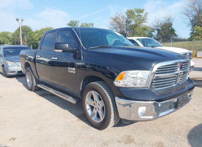 2017 Ram 1500 BIG HORN 4X4 5'7 BOX (VIN 1C6RR7LG1HS641325) main photo