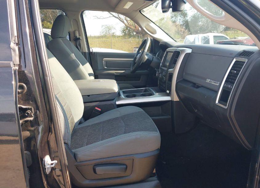 Photo 5 of 2017 Ram 1500 BIG HORN 4X4 5'7 BOX (VIN 1C6RR7LG1HS641325)