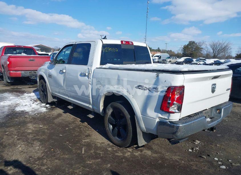 Photo 3 of 2018 Ram 1500 HARVEST 4X4 5'7 BOX (VIN 1C6RR7LG1JS113662)