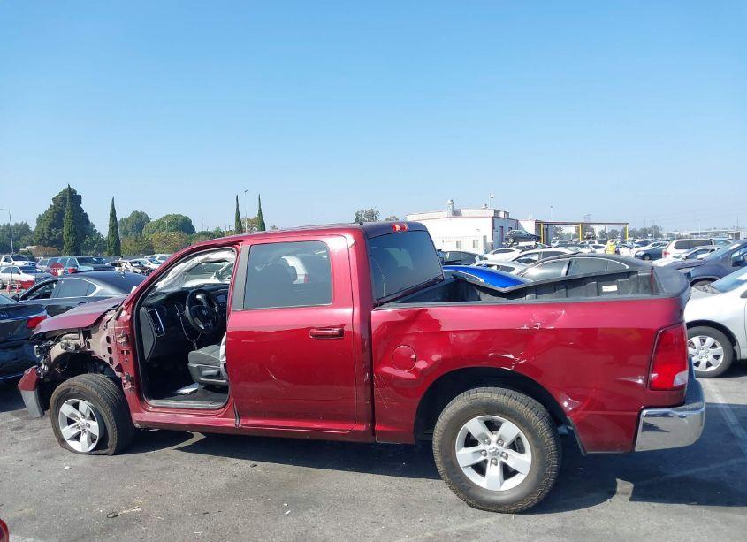 Photo 15 of 2021 Ram 1500 CLASSIC SLT 4X4 5'7 BOX (VIN 1C6RR7LG1MS536066)