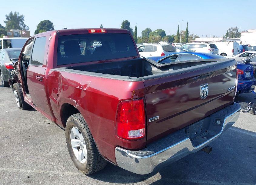 Photo 3 of 2021 Ram 1500 CLASSIC SLT 4X4 5'7 BOX (VIN 1C6RR7LG1MS536066)