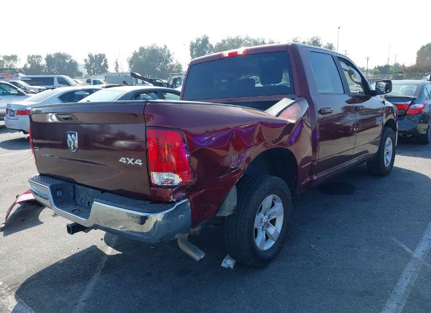 Photo 4 of 2021 Ram 1500 CLASSIC SLT 4X4 5'7 BOX (VIN 1C6RR7LG1MS536066)