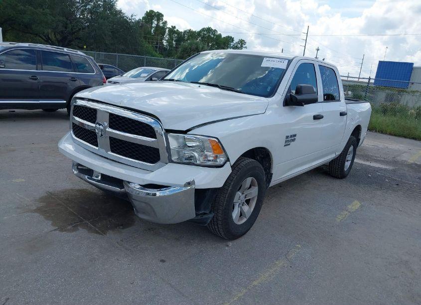 Photo 2 of 2023 Ram 1500 CLASSIC SLT 4X4 5'7 BOX (VIN 1C6RR7LG1PS566205)