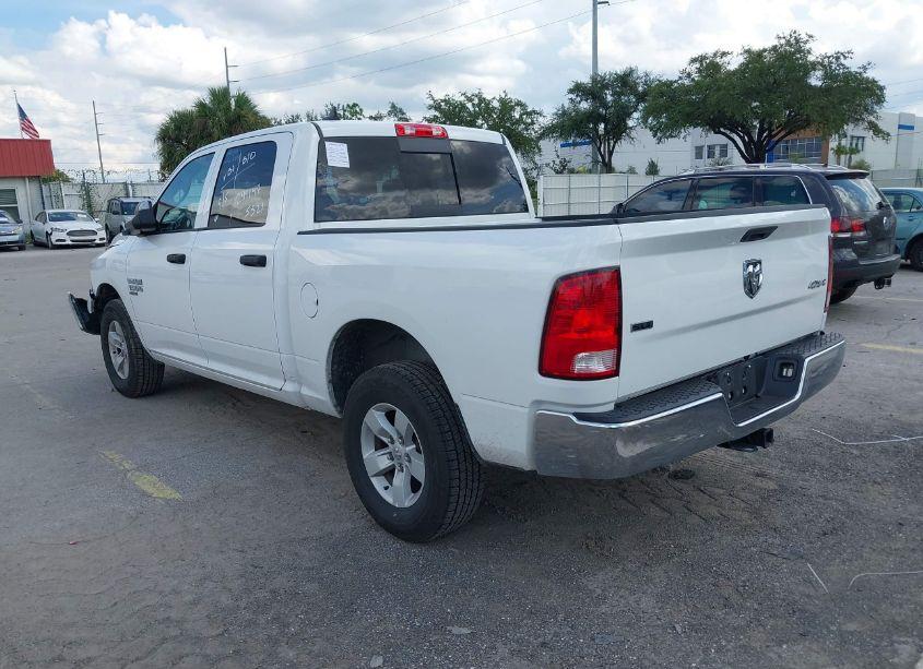 Photo 3 of 2023 Ram 1500 CLASSIC SLT 4X4 5'7 BOX (VIN 1C6RR7LG1PS566205)