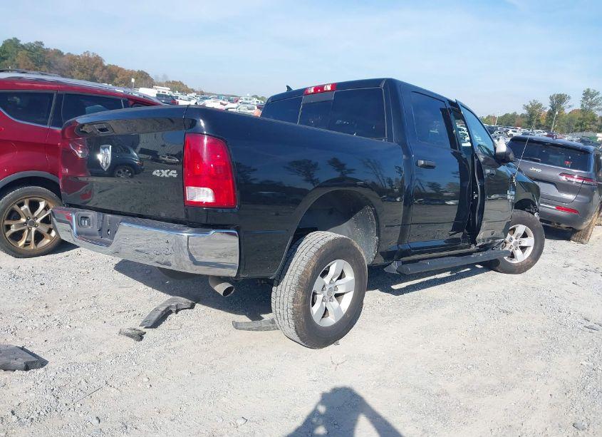 Photo 4 of 2022 Ram 1500 CLASSIC SLT 4X4 5'7 BOX (VIN 1C6RR7LG2NS209483)