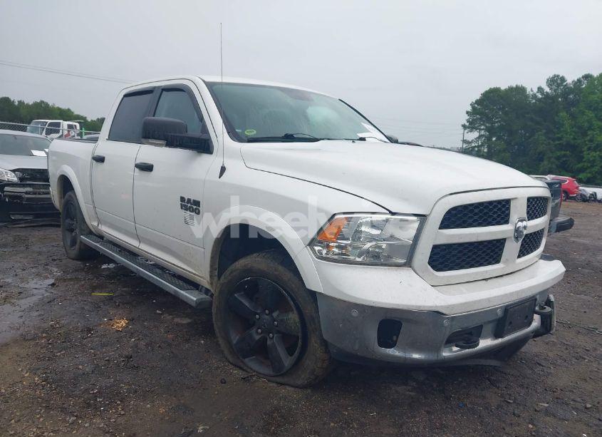 2015 Ram 1500 OUTDOORSMAN (VIN 1C6RR7LG3FS626094) main photo
