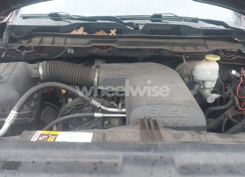 Photo 10 of 2018 Ram 1500 (VIN 1C6RR7LG3JS215027)