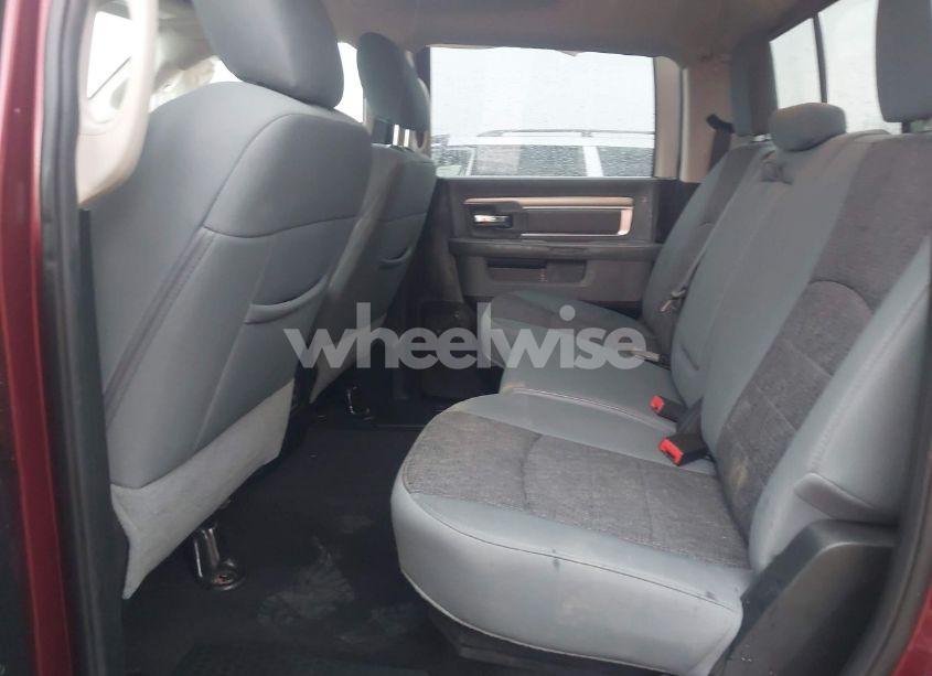 Photo 8 of 2018 Ram 1500 (VIN 1C6RR7LG3JS215027)