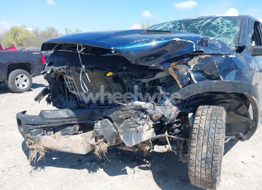 Photo 6 of 2022 Ram 1500 CLASSIC SLT (VIN 1C6RR7LG3NS131358)