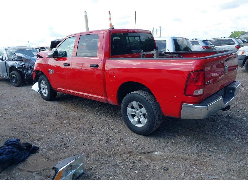 Photo 3 of 2023 Ram 1500 CLASSIC SLT 4X4 5'7 BOX (VIN 1C6RR7LG3PS516566)