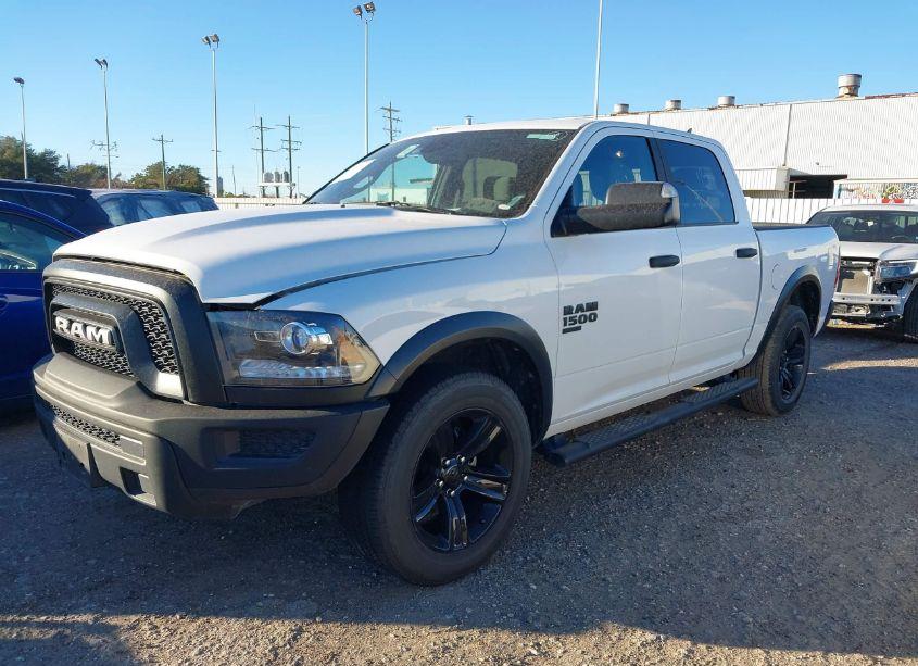 Photo 2 of 2023 Ram 1500 CLASSIC (VIN 1C6RR7LG3PS525400)