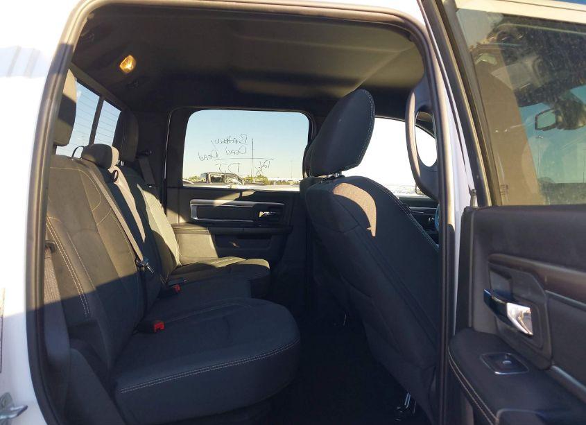 Photo 8 of 2023 Ram 1500 CLASSIC (VIN 1C6RR7LG3PS525400)