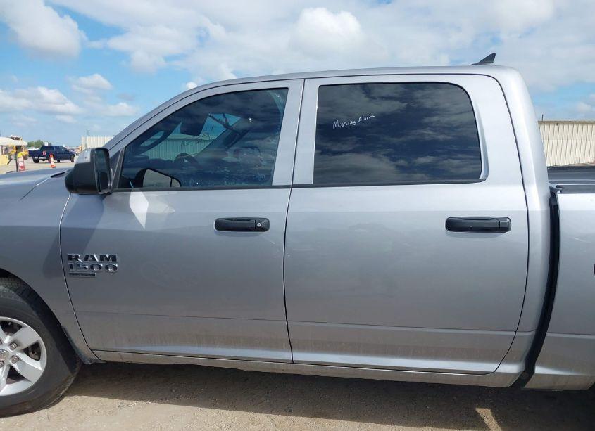 Photo 14 of 2023 Ram 1500 CLASSIC SLT 4X4 5'7 BOX (VIN 1C6RR7LG3PS537000)