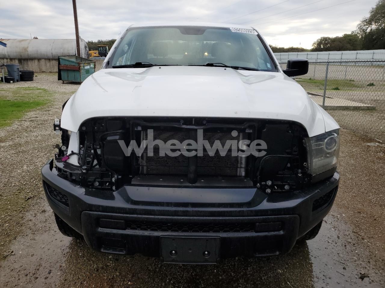 Photo 5 of 2024 RAM 1500 CLASSIC SLT (VIN 1C6RR7LG3RS148487)