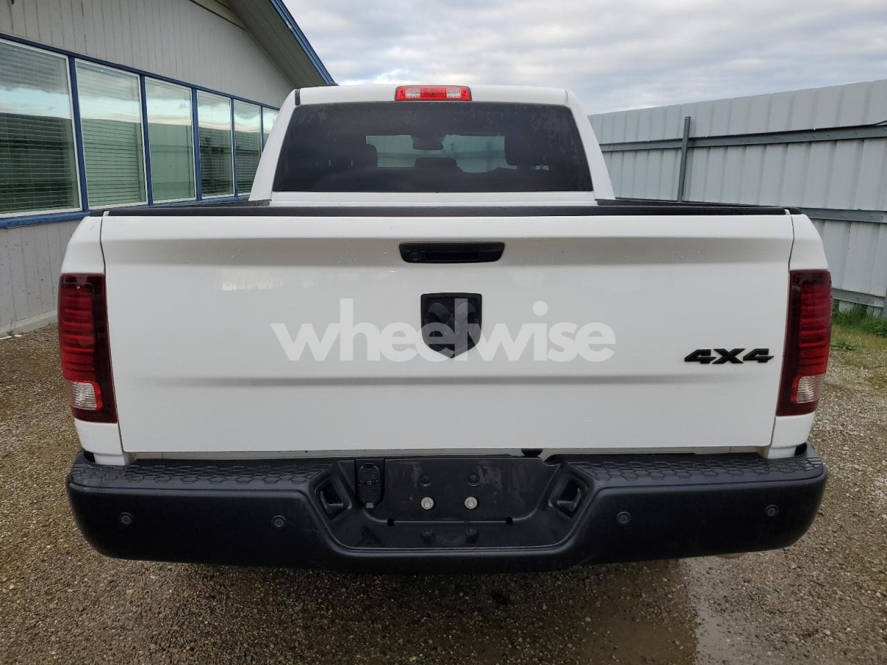 Photo 6 of 2024 RAM 1500 CLASSIC SLT (VIN 1C6RR7LG3RS148487)