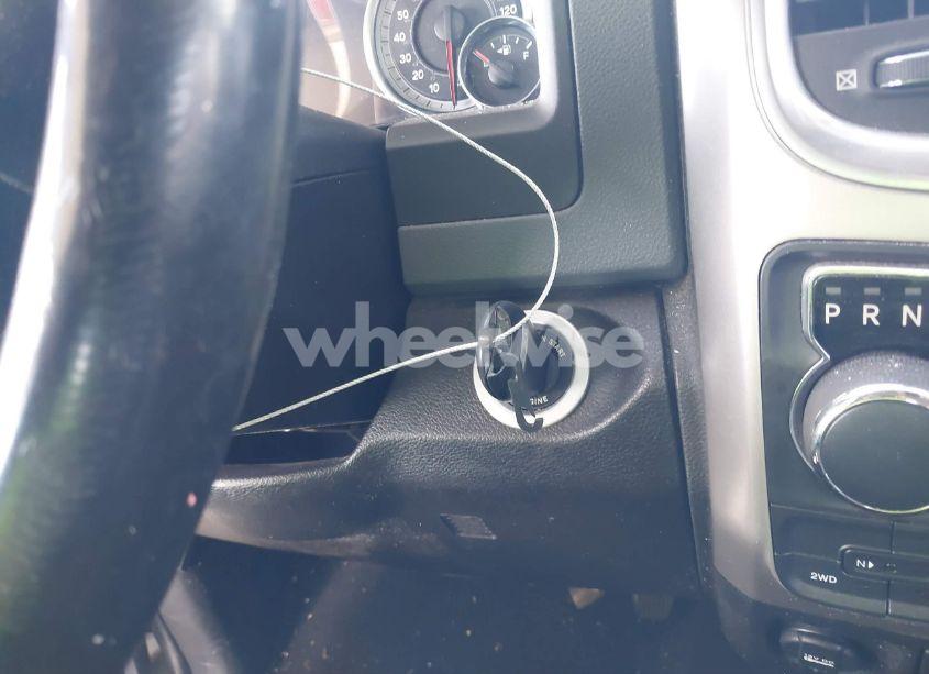 Photo 11 of 2019 Ram 1500 CLASSIC (VIN 1C6RR7LG4KS592726)