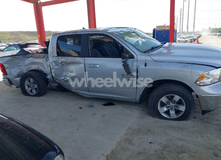 Photo 6 of 2019 Ram 1500 CLASSIC (VIN 1C6RR7LG4KS592726)