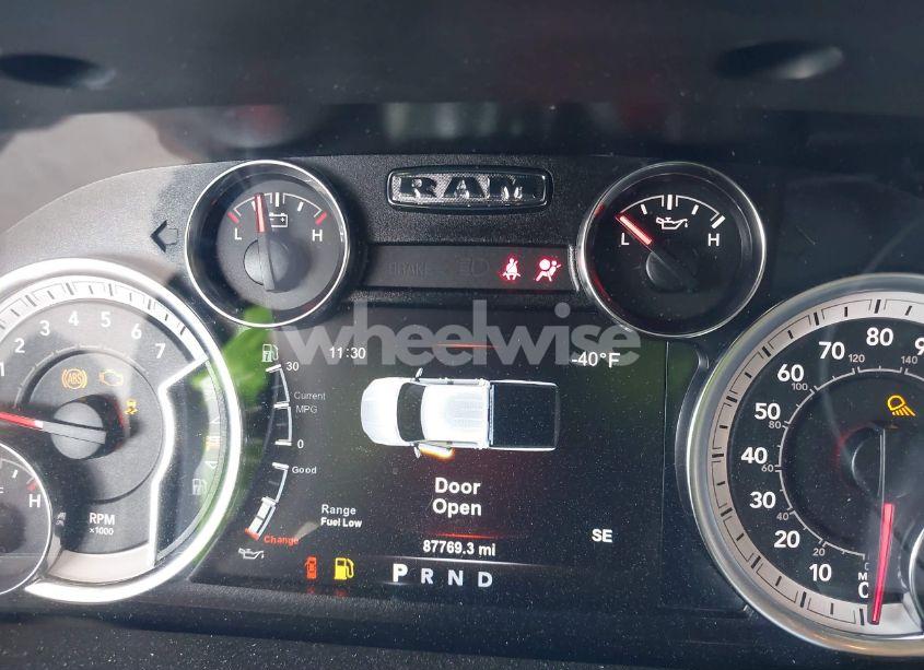 Photo 7 of 2019 Ram 1500 CLASSIC (VIN 1C6RR7LG4KS592726)