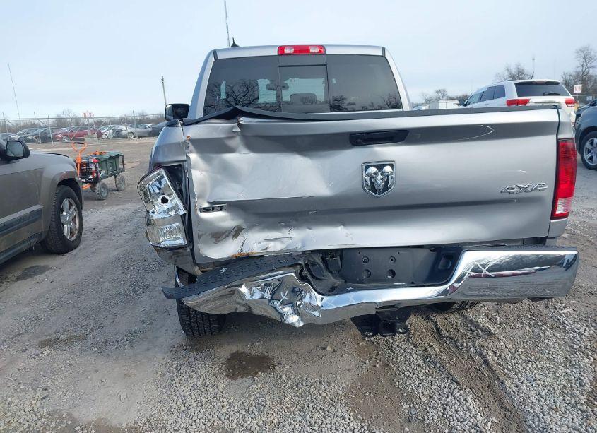 Photo 6 of 2023 Ram 1500 CLASSIC SLT 4X4 5'7 BOX (VIN 1C6RR7LG4PS516771)