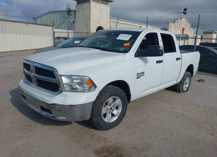 Photo 2 of 2023 Ram 1500 CLASSIC SLT 4X4 5'7 BOX (VIN 1C6RR7LG4PS516950)