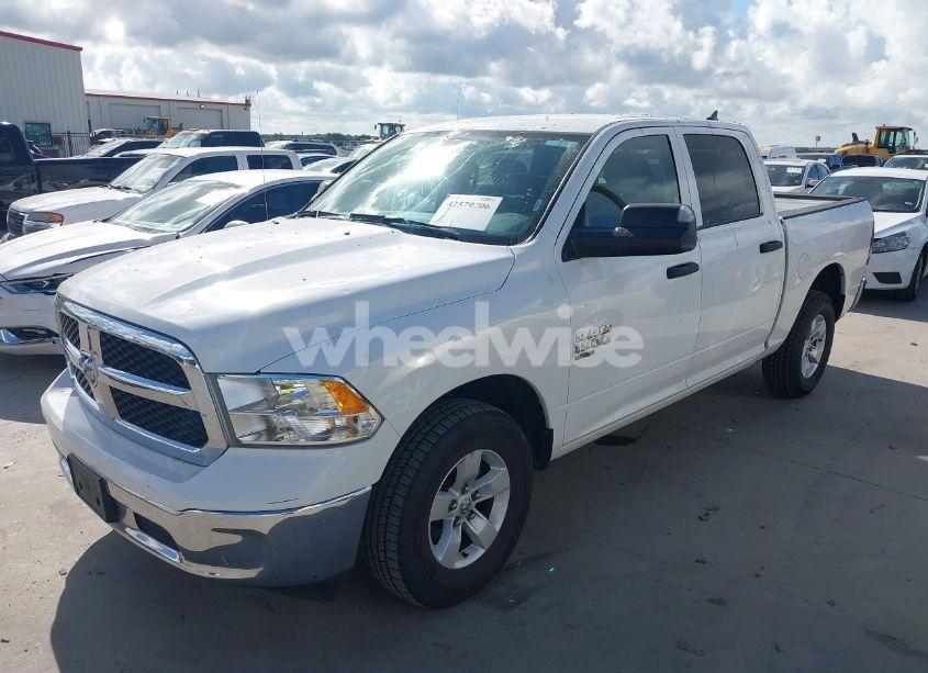 Photo 2 of 2023 Ram 1500 CLASSIC SLT 4X4 5'7 BOX (VIN 1C6RR7LG4PS519153)