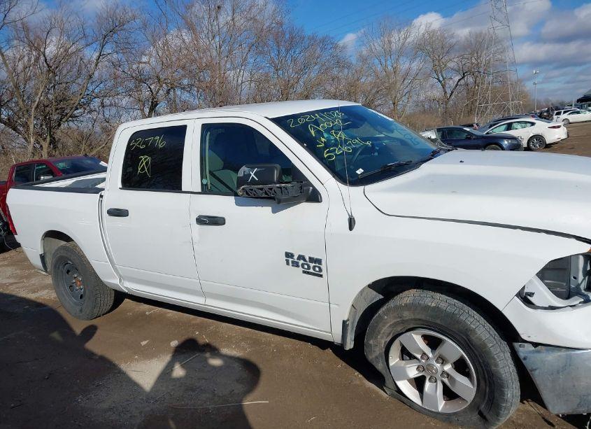 Photo 12 of 2023 Ram 1500 CLASSIC SLT 4X4 5'7 BOX (VIN 1C6RR7LG4PS526796)