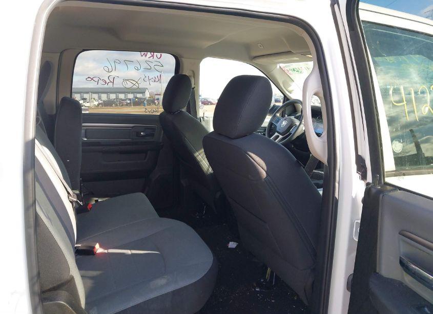 Photo 7 of 2023 Ram 1500 CLASSIC SLT 4X4 5'7 BOX (VIN 1C6RR7LG4PS526796)